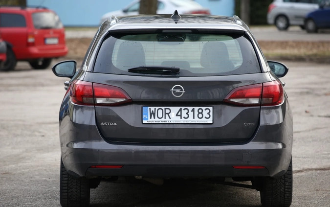 Opel Astra cena 30000 przebieg: 224330, rok produkcji 2016 z Pszów małe 704